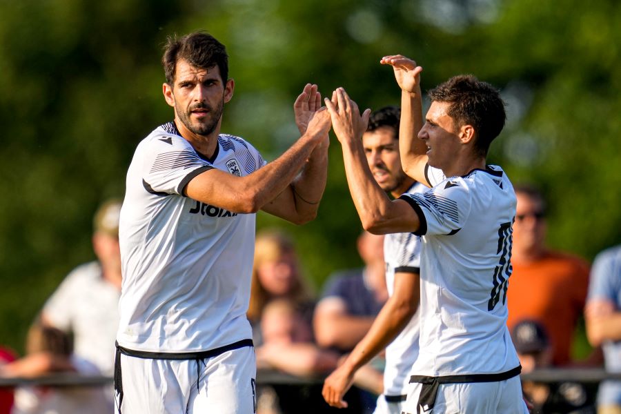 paok eagles nelson oliveira friendly match