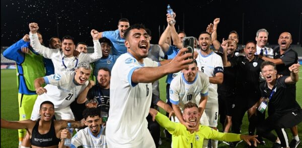 6 israel u21 celebrating