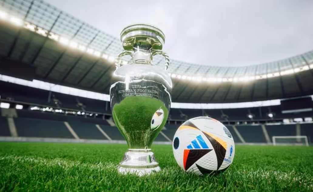 euro 2024 ball trophy