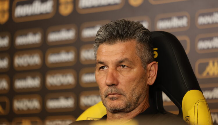 marinos-ouzounidis-aris-araz-conference-league